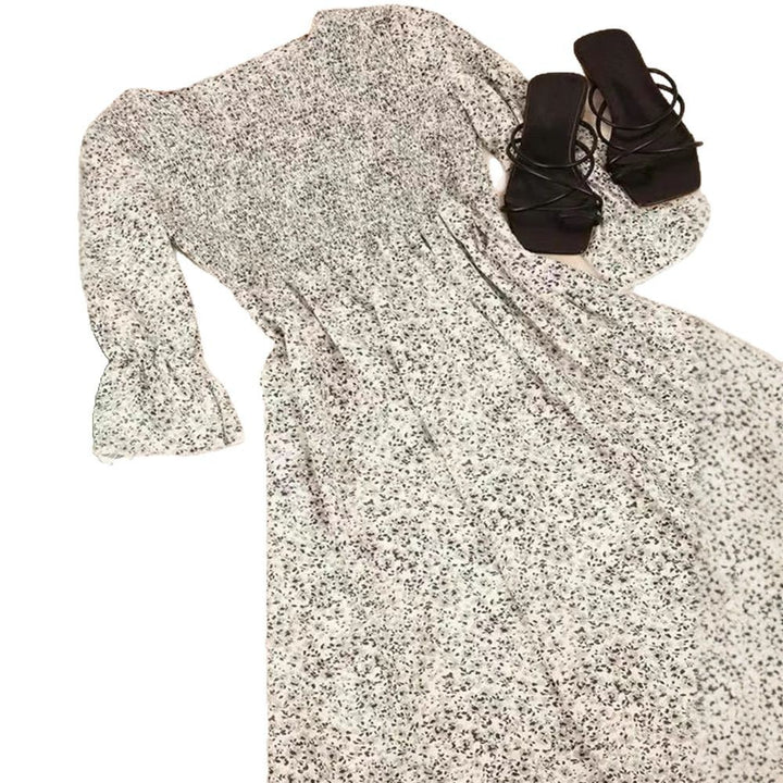 Damen nan lockerfallendes Babydoll-Midikleid mit geraffter Unterbrust, überschnittenen Dreiviertelärmeln und feinem Blumenprint Drune