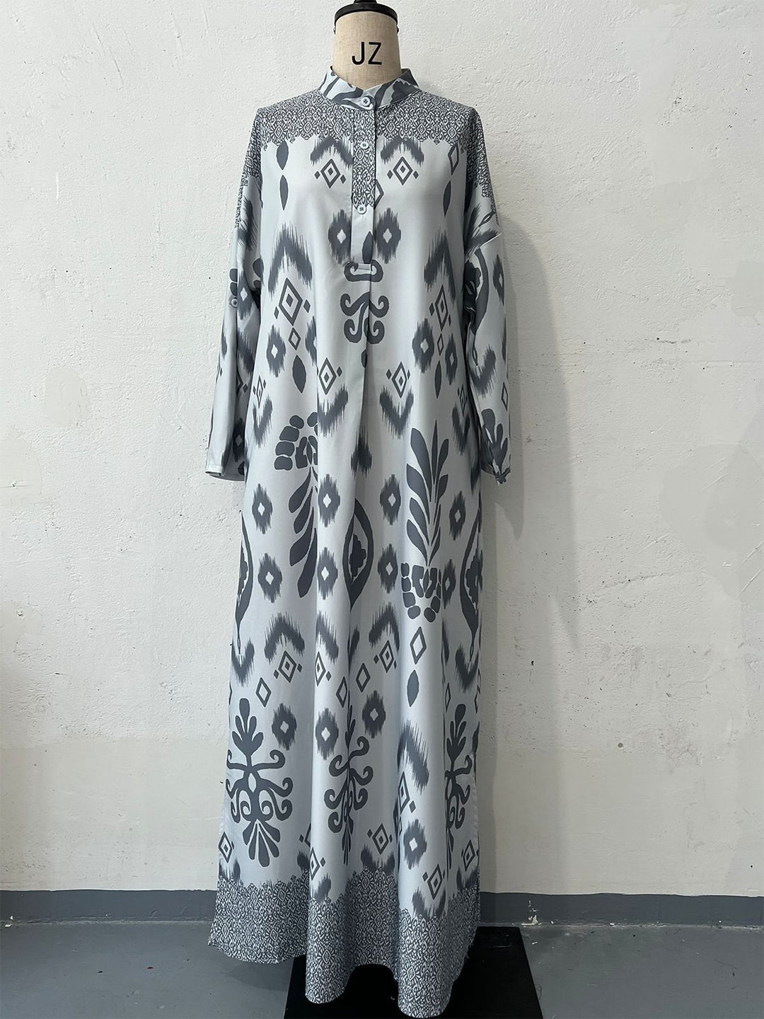 Damen Maxi-Kleid mit feinem Muster Drune