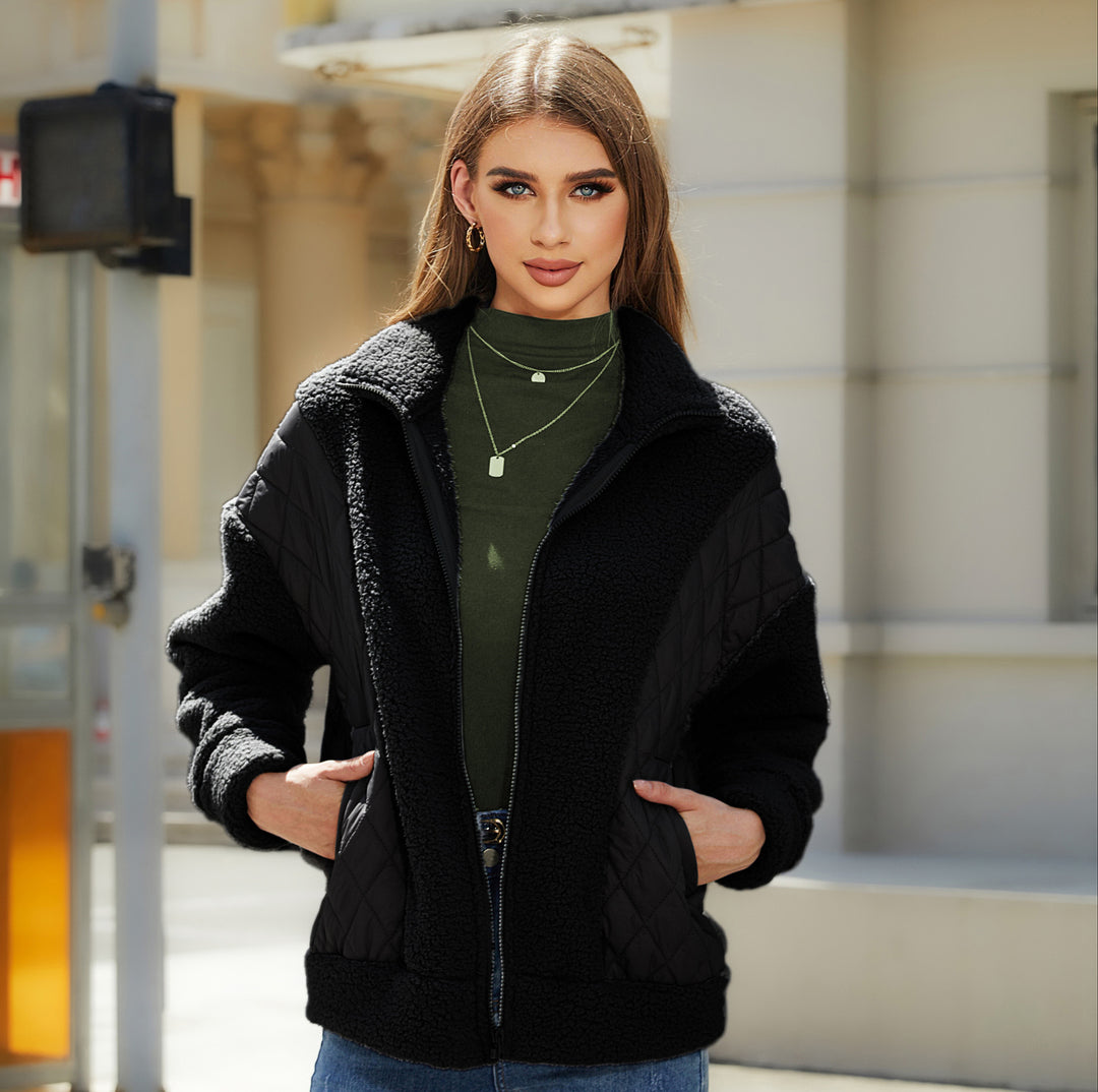 Damen Kuschelige Fleecejacke mit Steppdetails und praktischen Taschen Drune