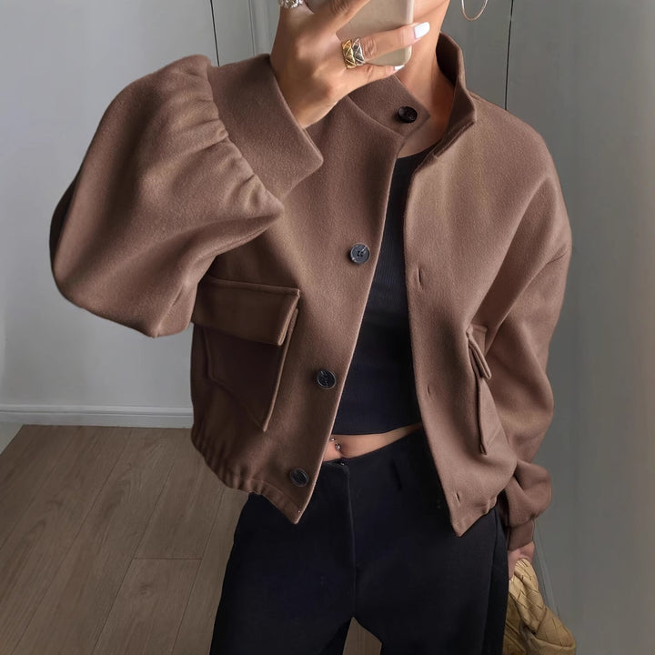 Damen Modische Kurzjacke mit Stehkragen und praktischen Taschen Drune