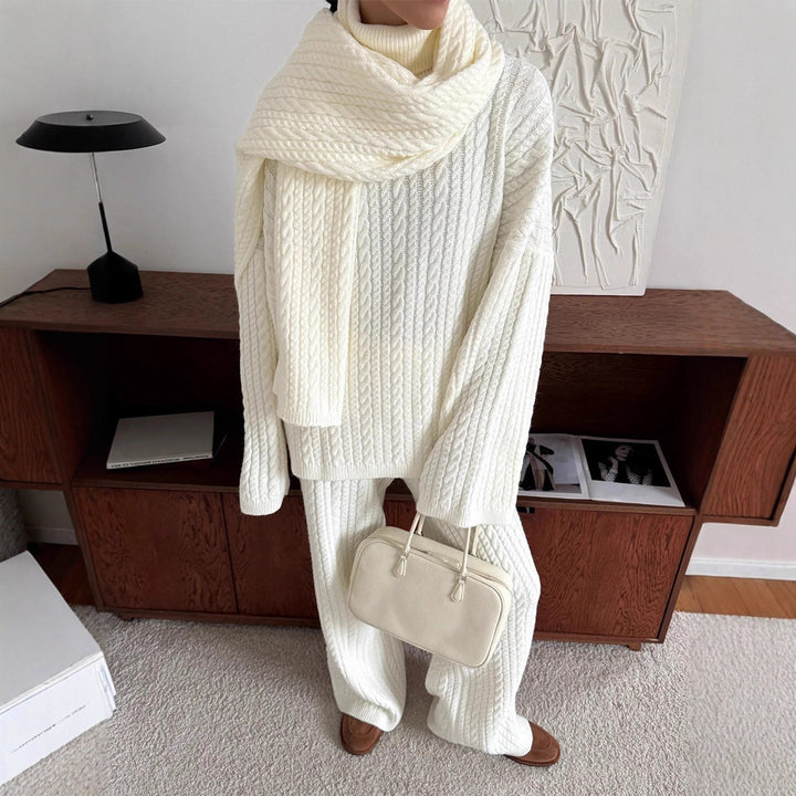 Damen Strickanzug mit hohem Kragen und weitem Schnitt Drune