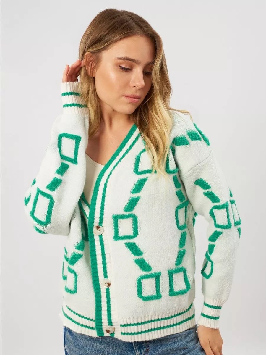 Damen Oversized Strickjacke mit großem geometrischen Muster und Knopfverschluss Drune