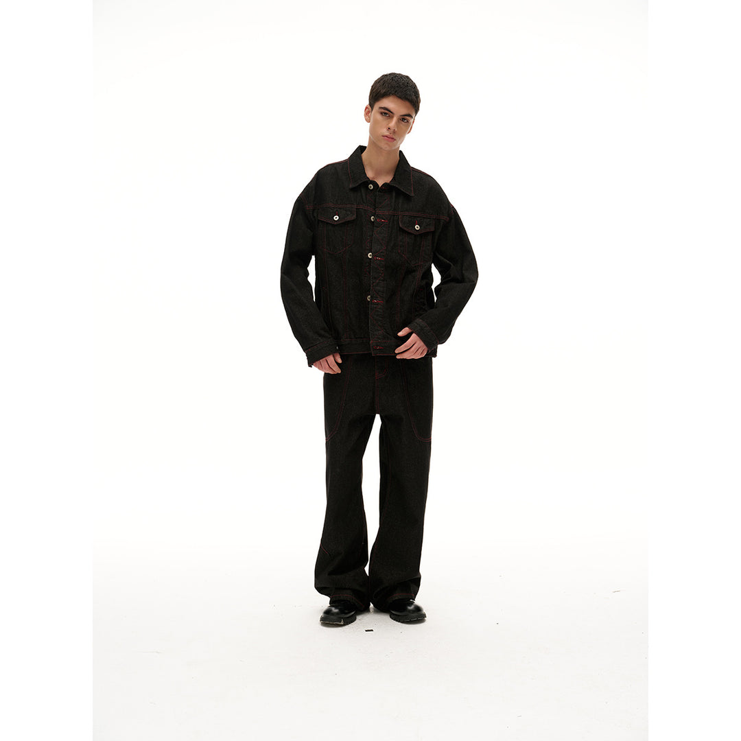 Herren Boxy‑Denimjacke mit roten Kontrastnähten und Metallknöpfen Drune