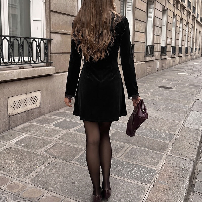 Damen Elegantes Mini-Kleid mit Spitzen-Details Drune