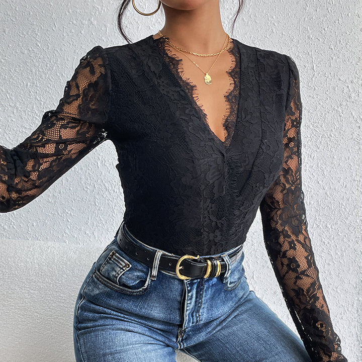 Damen Body mit romantischer Spitze und tiefem V-Ausschnitt Drune