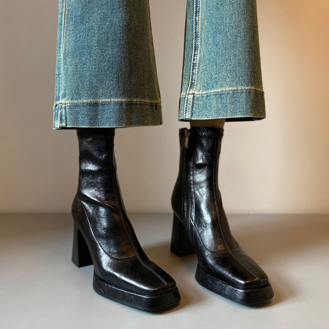 Damen Knöchelhohe Stiefelette mit geteilter Vorderblattform, weichem Nappaleder und sculpted Blockabsatz Drune