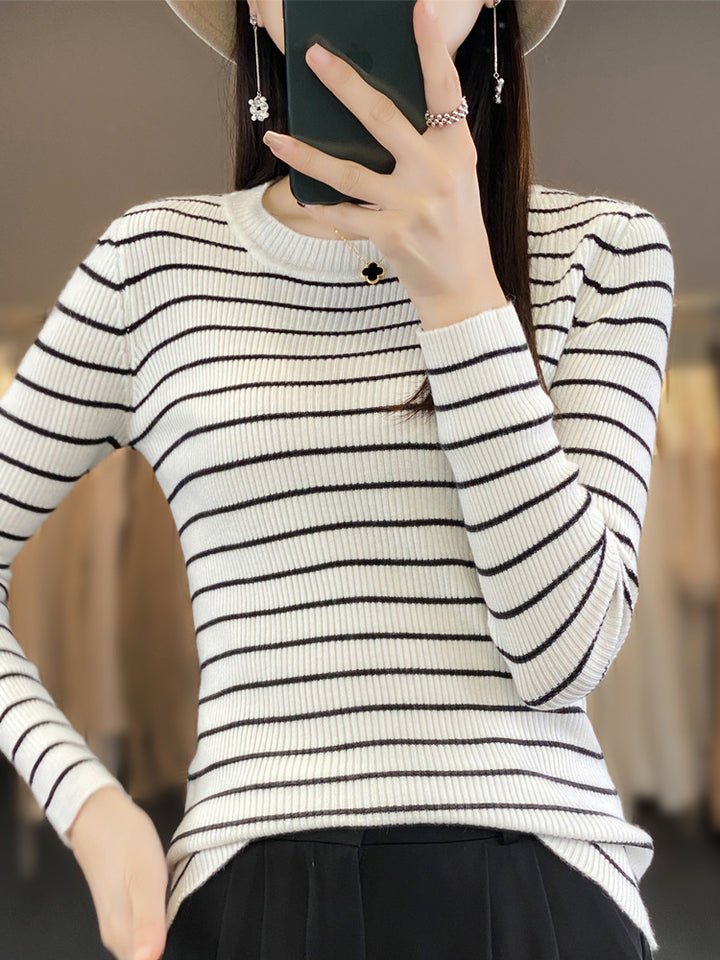 Damen Schmal geschnittener Feinstrick-Pullover mit dezenter Streifenstruktur und Rundhals Drune