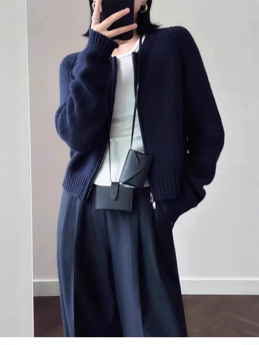 Damen Kurzjacke aus softem Feinstrick mit durchgehendem Reißverschluss und geripptem Saum Drune