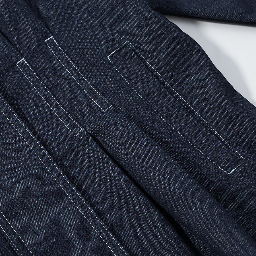Damen Denimjacke mit praktischen aufgesetzten Taschen und modernen Abnähern Drune