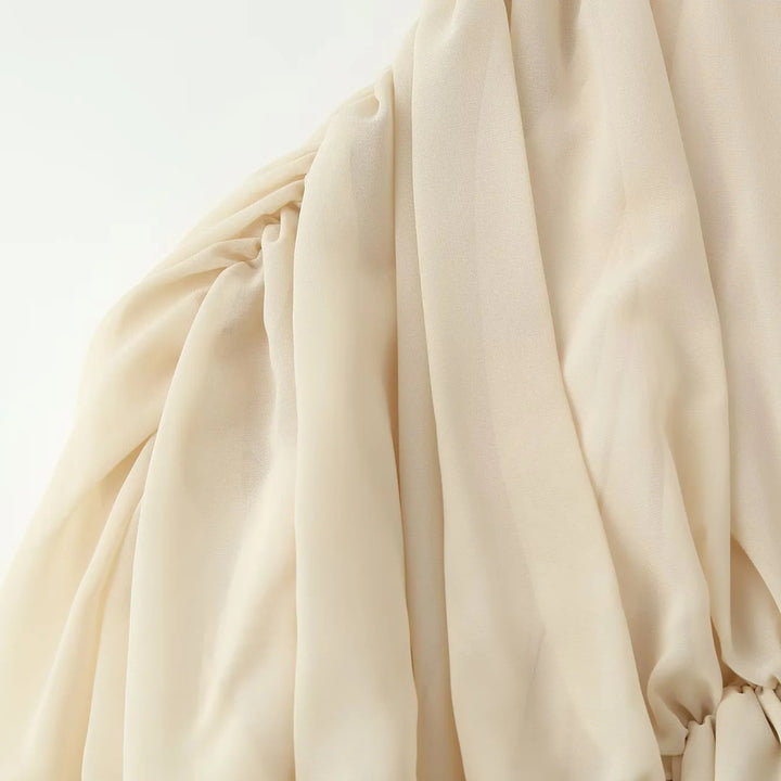 Damen nan voluminöse Drapé-Bluse mit tiefem V-Ausschnitt, gerafftem Taillenband und mehrlagigen Rüschen Drune