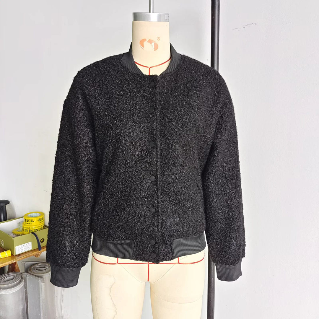 Damen nan kuschelige Teddy-Bomberjacke im College‑Style mit verdeckter Druckknopfleiste und eingearbeiteten Taschen Drune