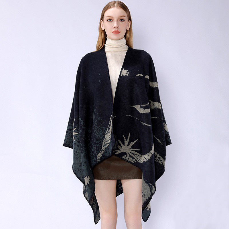 Damen Überschnittenes Jacquard‑Wickelcape aus feinem Strick mit asymmetrischem Saum Drune