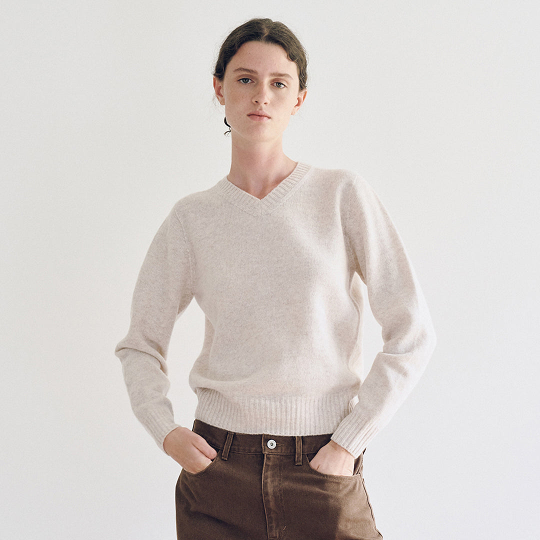 Damen Feinstrickpullover mit V-Ausschnitt und breitem Bündchen Drune