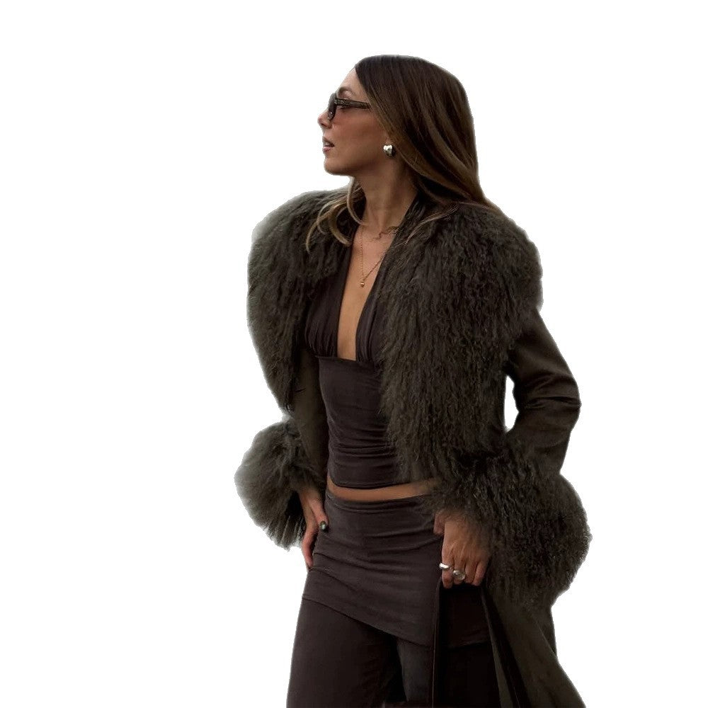 Damen Midilanger Bindemantel aus Veloursleder‑Optik mit Oversize-Fellkragen und voluminösen Fellmanschetten Drune