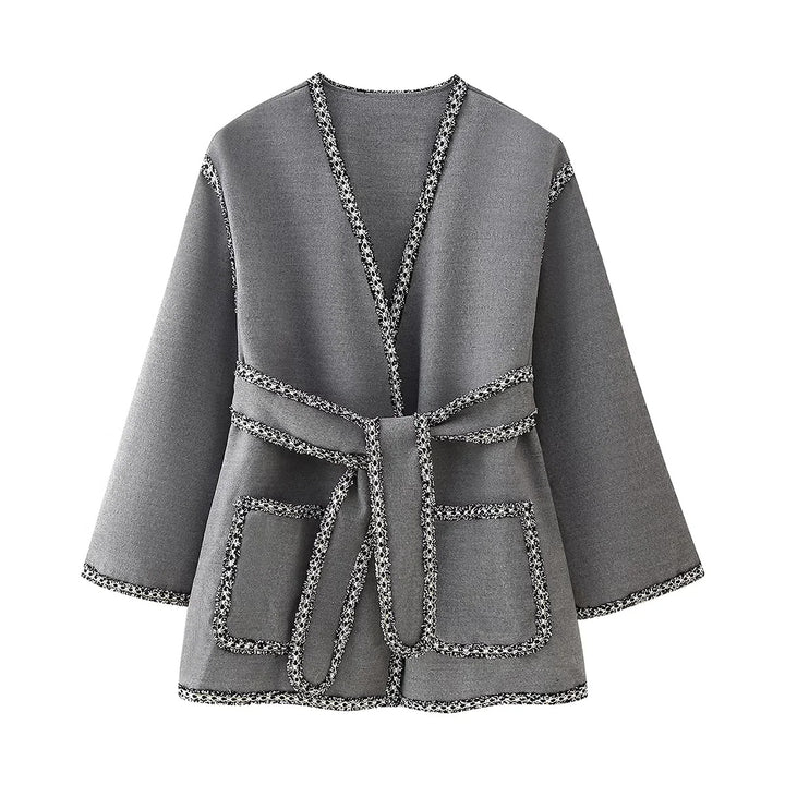 Damen nan kurz geschnittener Kimono-Mantel mit Bindegürtel und kontrastierter Fransenpaspel Drune