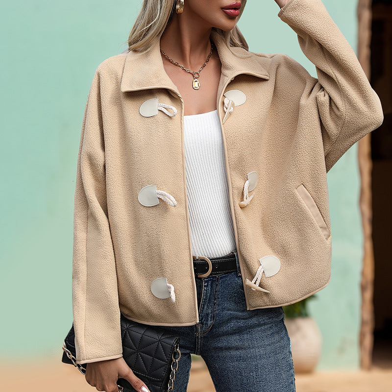 Damen Fleecejacke mit dekorativen Knöpfen und seitlichen Taschen Drune