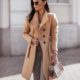 Damen Eleganter, taillierter Wintermantel mit tiefen Taschen und schickem Revers Drune