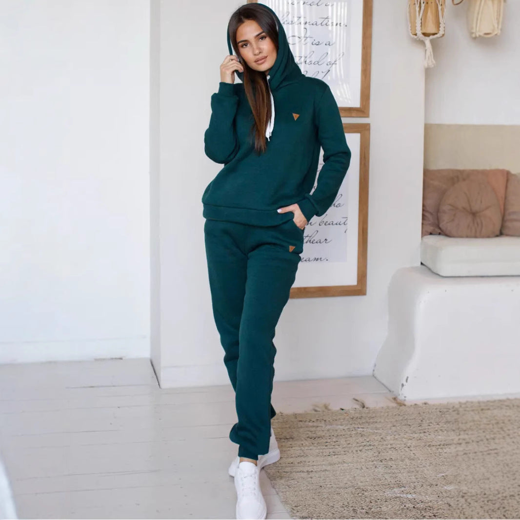 Damen Loungewear-Set mit Schalkragen-Hoodie und taillierter Jogginghose Drune