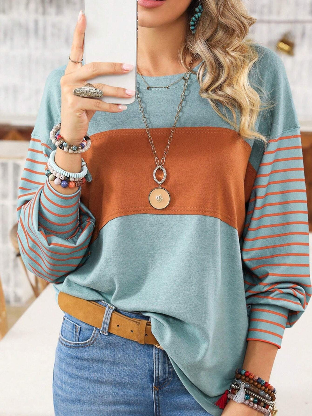 Damen Oversize-Longsleeve mit Colorblock, gestreiften Ärmeln und Rundhalsausschnitt Drune