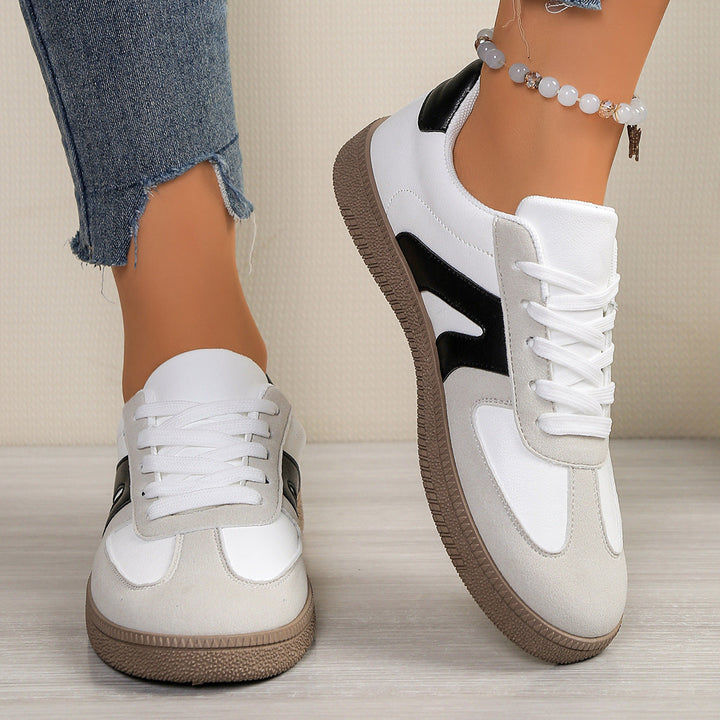 Damen Sneakers im modernen Design mit leicht gepolsterter Laufsohle Drune
