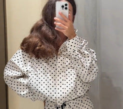 Damen Polka-Dot Blusen- und Shorts-Set mit oversized Schnitt und hochgeschlossenem Kragen Drune