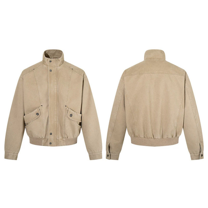 Herren Kurz geschnittene Utility-Bomberjacke aus Baumwoll-Canvas mit Stehkragen, verdeckter Druckknopfleiste und geripptem Saum Drune
