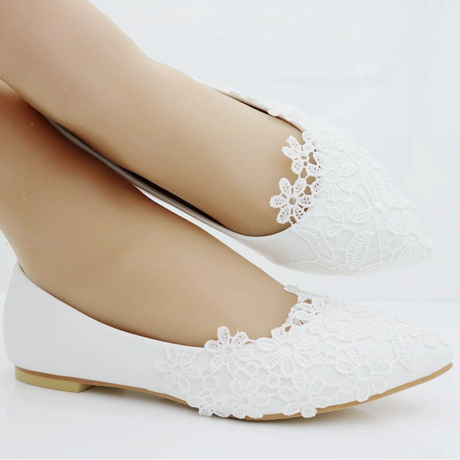 Damen Ballerinas aus Kunstleder mit zarten Spitzenverzierungen Drune