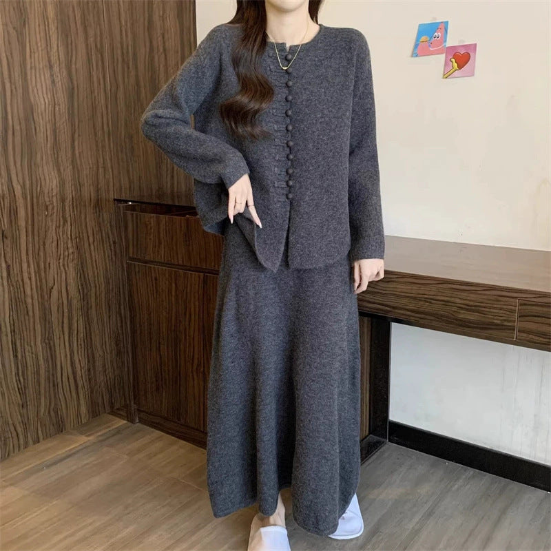 Damen Strickensemble mit dekorativen Knopfdetails und elegantem Schnitt Drune