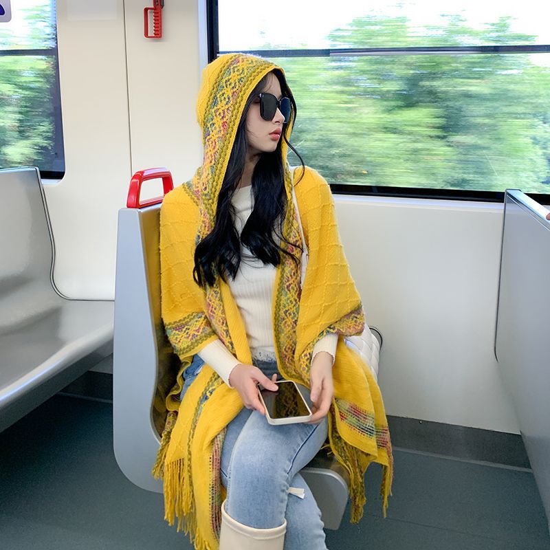 Damen Kapuzenponcho mit Fransen und gewebten Bordüren-Details Drune