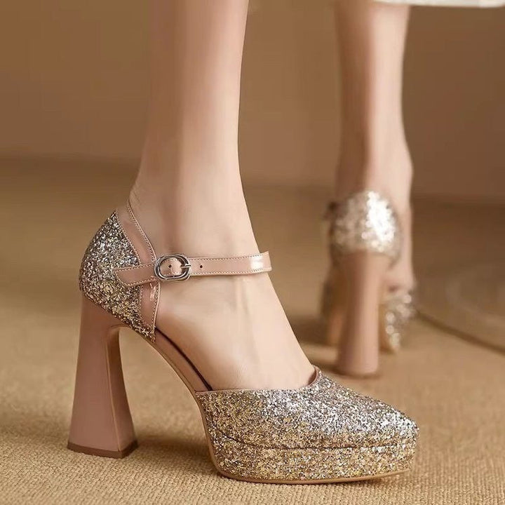 Damen Glitzernde Plateau-Pumps mit elegantem Riemchen Drune