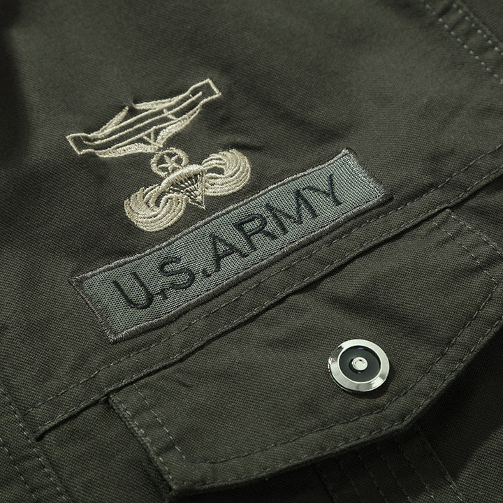 Herren militärisch inspirierte Baumwoll-Canvas-Bomberjacke mit hohem Stehkragen und Brustpattentaschen Drune