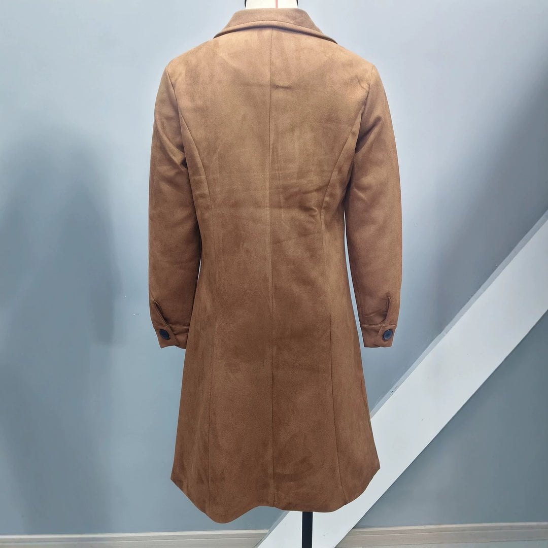 Damen nan langer Veloursimitat-Mantel mit klassischem Revers, markanter Knopfleiste und schrägen Eingrifftaschen Drune