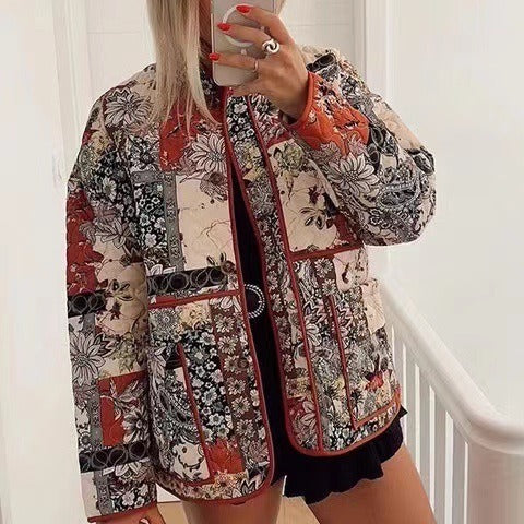 Damen Steppjacke mit floralem Design und praktischen Taschen Drune