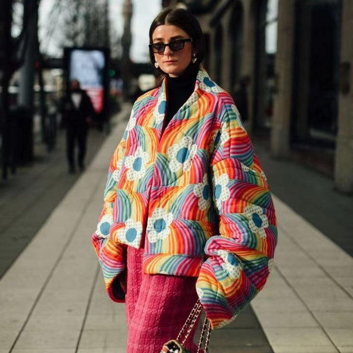 Damen Kuschelige Steppjacke mit buntem Design und voluminösen Ärmeln Drune
