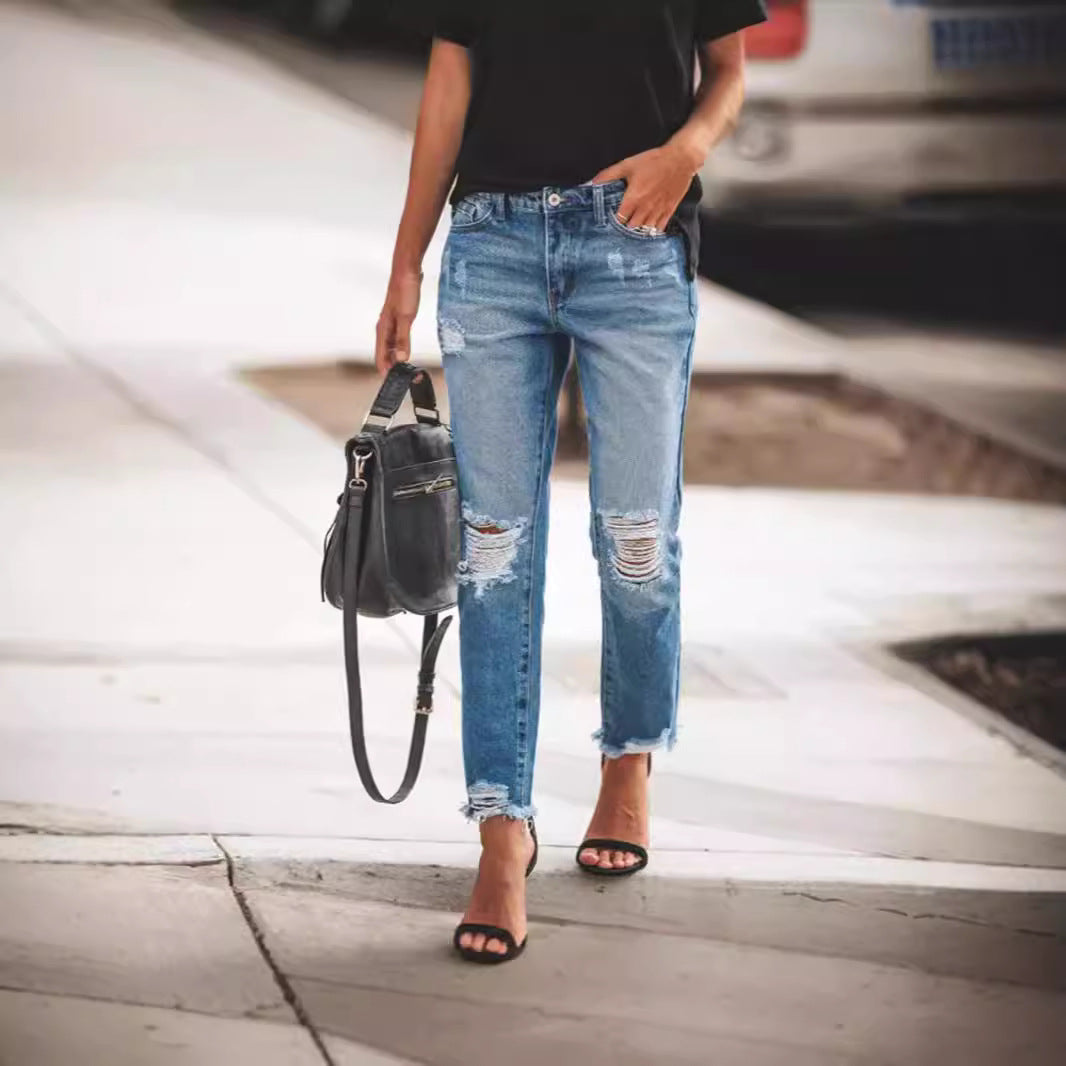 Damen Jeanshose mit modischen Destroyed-Details und bequemer Passform Drune