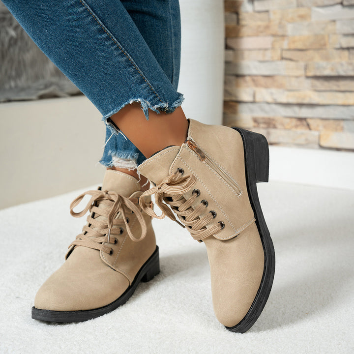 Damen Schnür-Booties mit kleinem Blockabsatz und Herz‑Metallapplikation Drune