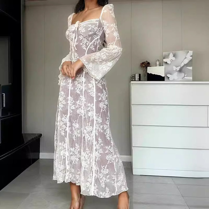 Damen Spitzenkleid mit Korsagen-Bustier, Glockenärmeln & zartem Spitzen-Overlay Drune