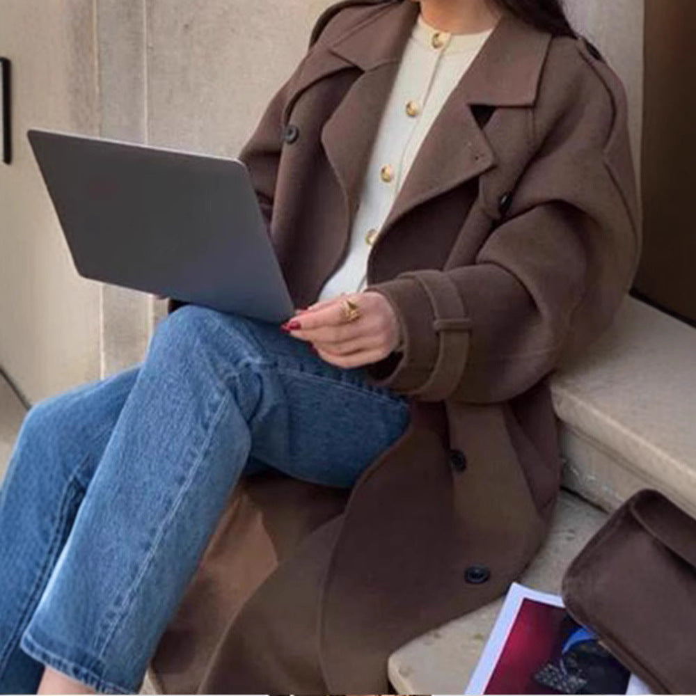 Damen zeitloser Trenchcoat aus hochwertigem Material mit gebundenem Gürtel Drune