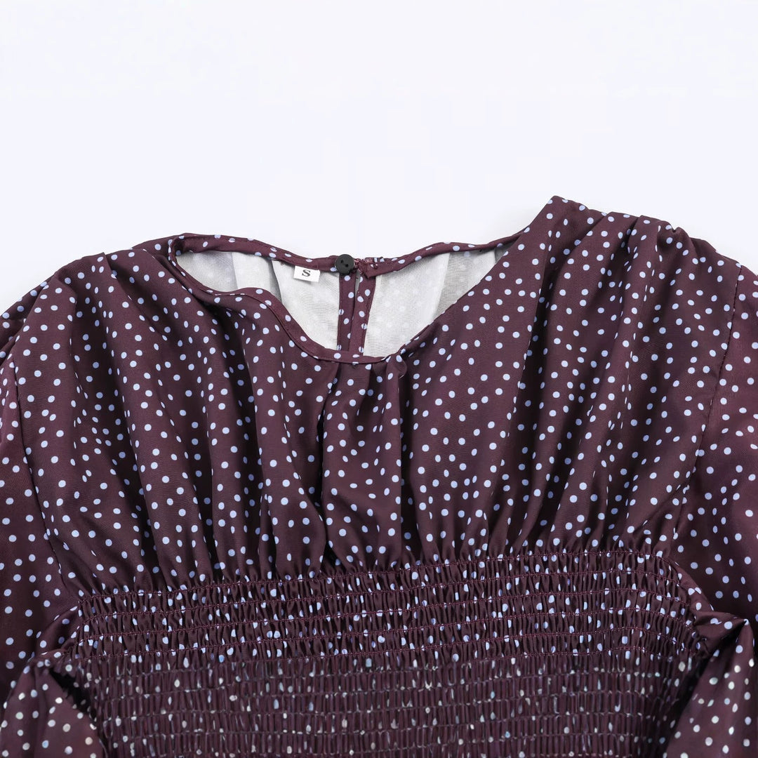 Damen Gepunktete Carmen-Bluse mit Smok-Taille und voluminösen Ballonärmeln Drune