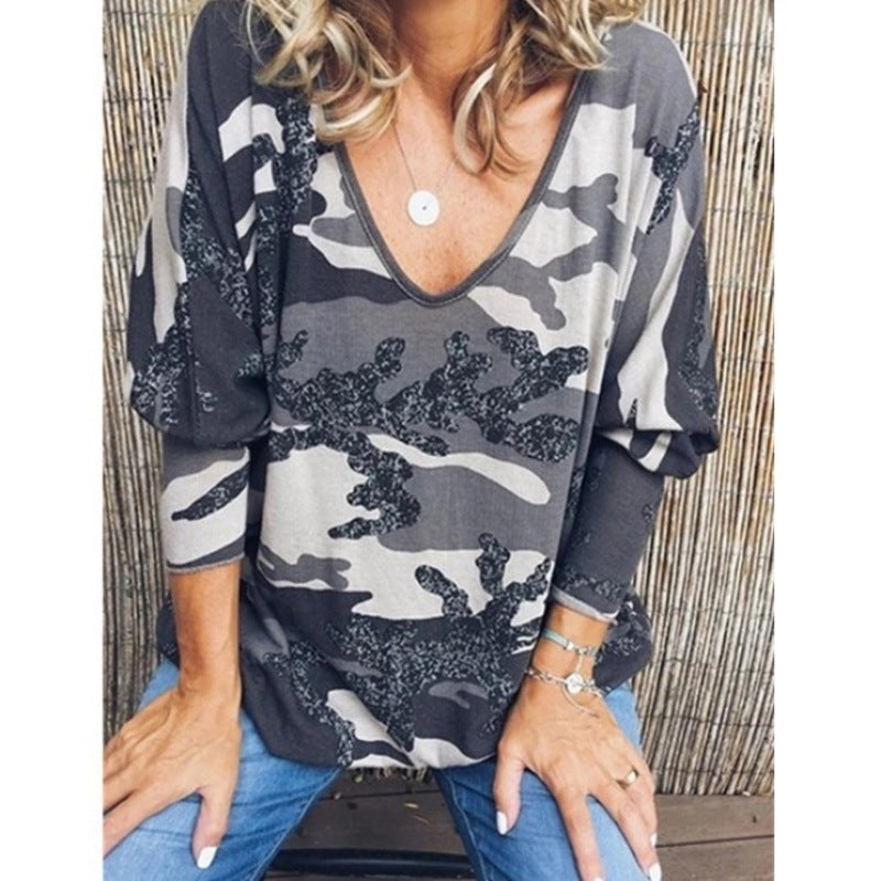Damen Oversize V‑Ausschnitt Longshirt mit Camouflage‑Print und Glitzerbesatz Drune