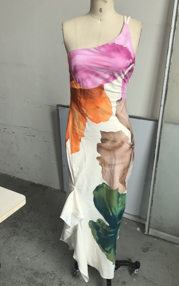 Damen asymmetrisches Maxikleid mit floralen Mustern und Rüschendetails Drune
