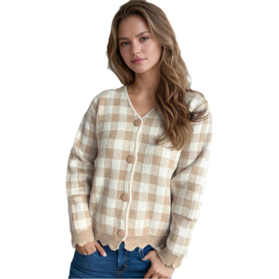 Damen lässige Strickjacke mit kräftigem Karomuster und modischen Knopfdetails Drune