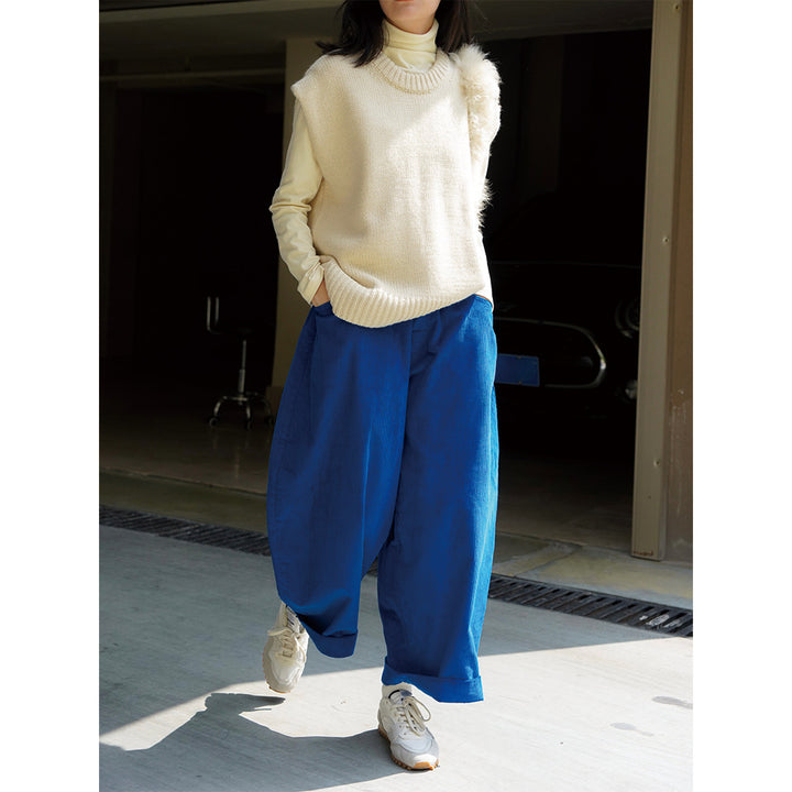 Damen weite Cordhose mit hohem elastischem Bund und aufgekrempeltem Saum Drune
