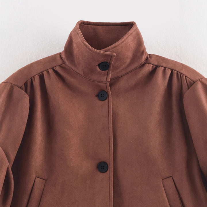 Damen Kurz geschnittene Wildlederoptik-Jacke mit Stehkragen, Ballonärmeln und Leistentaschen Drune