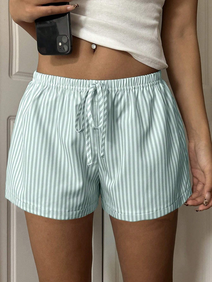 Damen lässige Shorts mit elastischem Bund und feinem Streifenmuster Drune