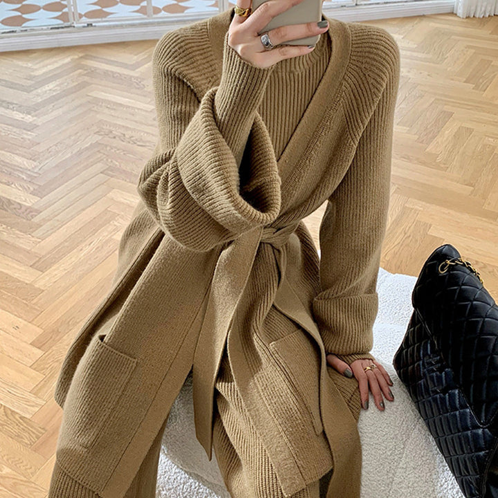 Damen Strickensemble mit weitem Schnitt und luxuriösem Material Drune