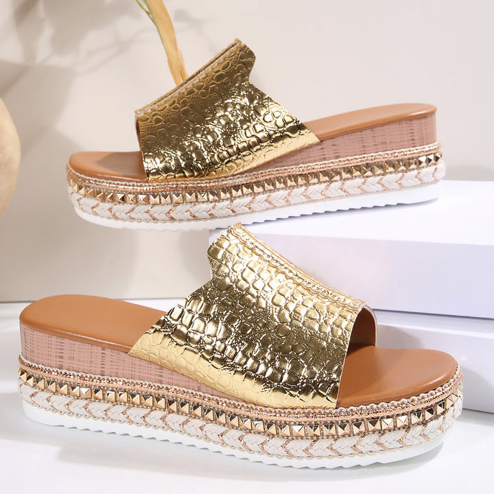 Damen Wedge-Pantoletten mit modernem Kroko-Design und eleganter Schnallenverzierung Drune