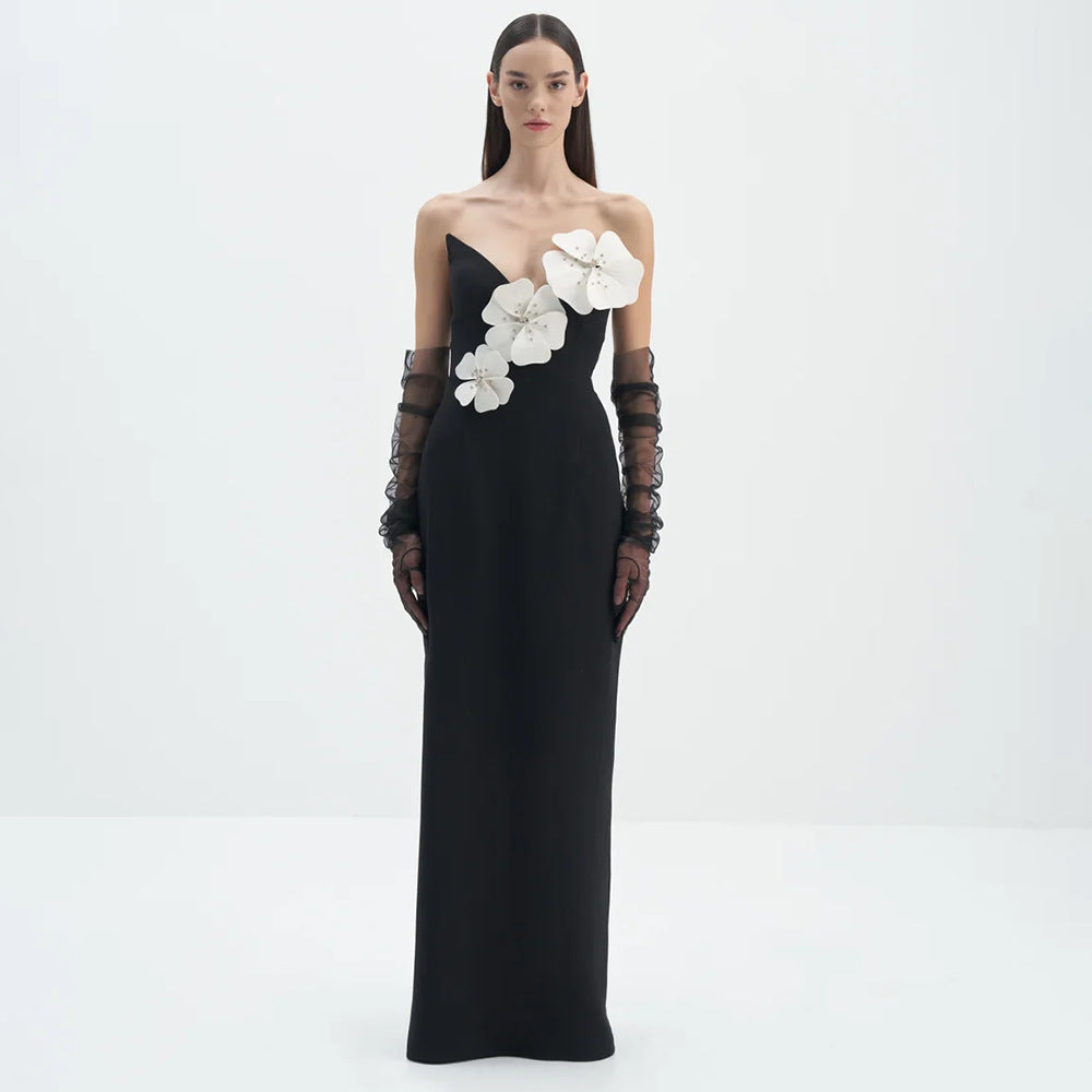 Damen Elegantes bodenlanges Kleid mit asymmetrischem Ausschnitt und floralen Details Drune