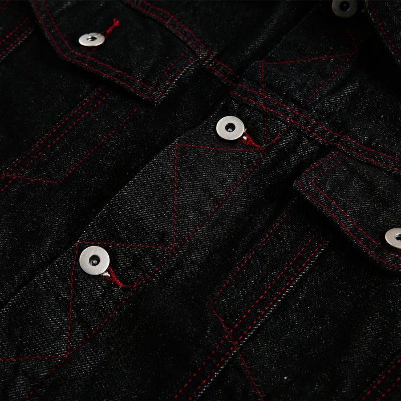 Unisex Boxy-Denimjacke mit kontrastierenden Ziernähten und Pattentaschen Drune