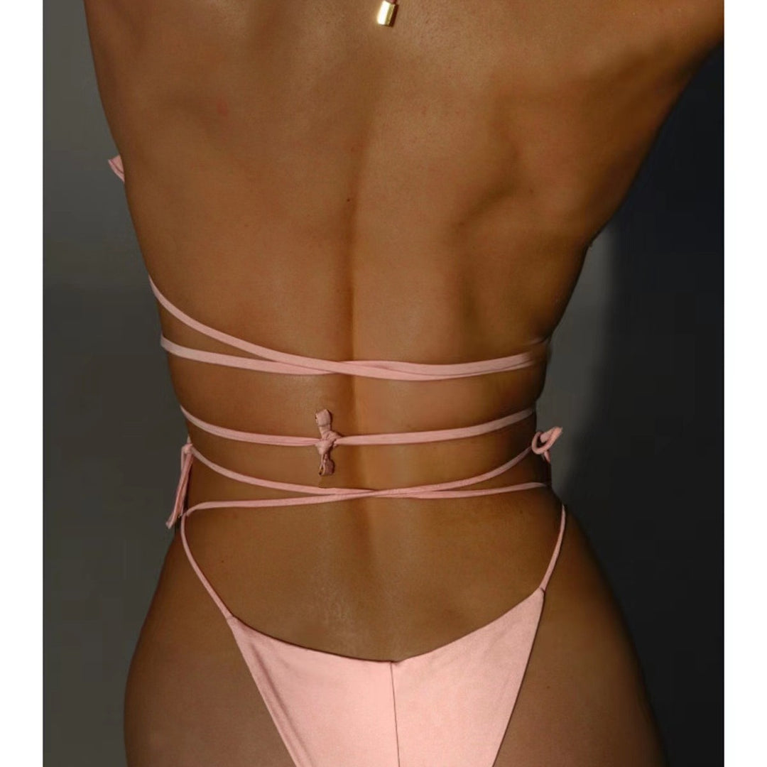 Damen Bikini mit floralen Verzierungen Drune